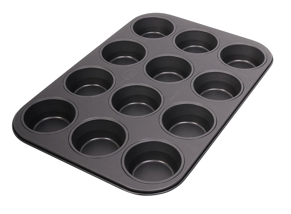 Dr. Oetker Tradition 12-Piece Non-Stick Bakeware Muffin Tin, Black