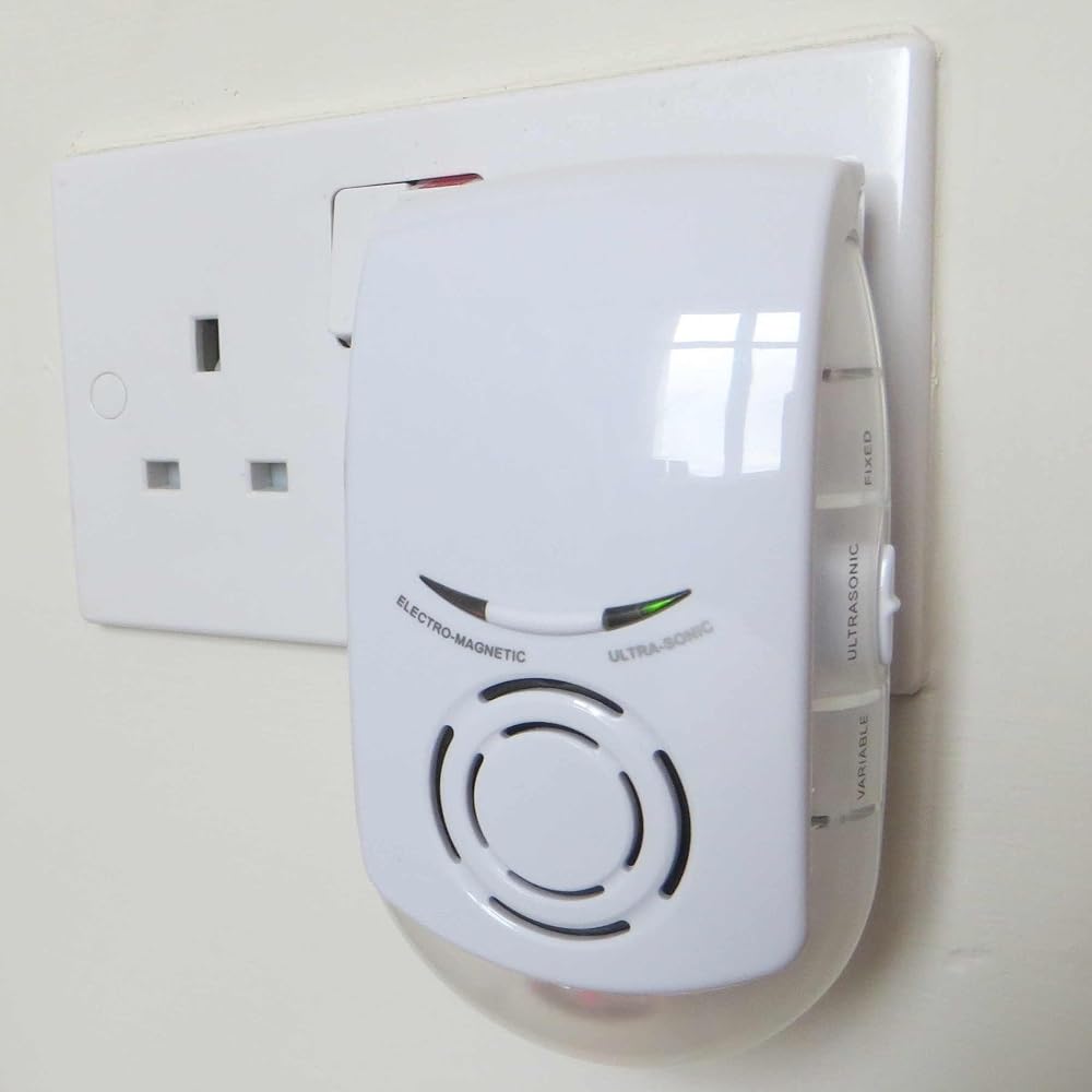 PestExpel Pest Repeller Plug in Ultrasonic Electronic Pest Control for Rat Mouse Mice Spider Insect Deterrent (UK 3 Pin Plug)