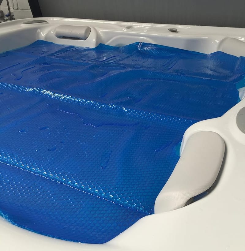 Happy Hot Tubs Thermal Floating Spa Blanket, 7ft x 7ft Insulated Cover for Inflatable Hot Tubs