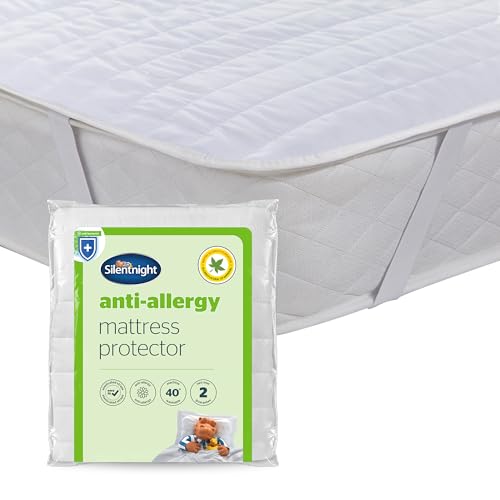 Silentnight Anti Allergy Mattress Protector - Ideal for Allergy and Asthma Sufferers Protecting Against Bacteria and Dust Mites - Bed Cover Pad with Deep Fit Straps, Machine Washable, Double