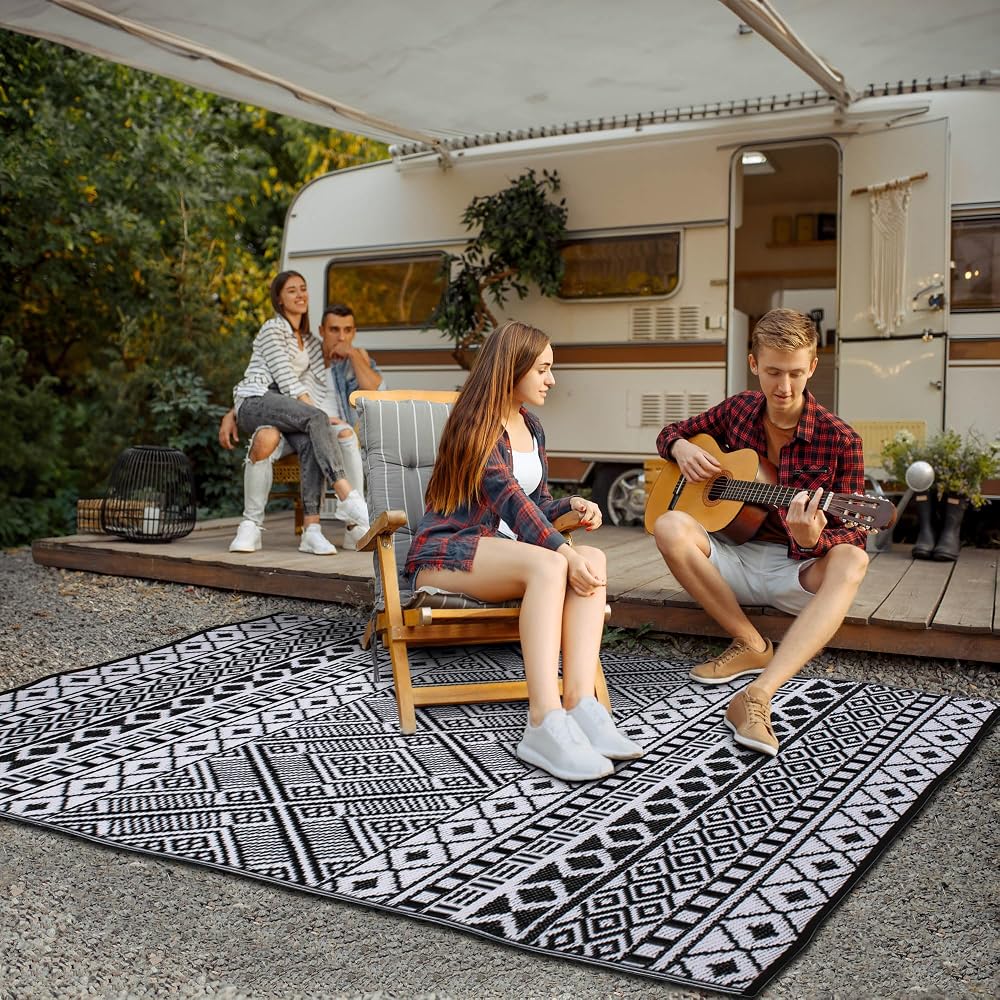 Green Decore Reversible Recycled Plastic Camping and Picnic Rug, Perfect for Garden, Patio, Picnic, Decking, Stain and Water Resistant, Relic Black/White 120 x 180 cm