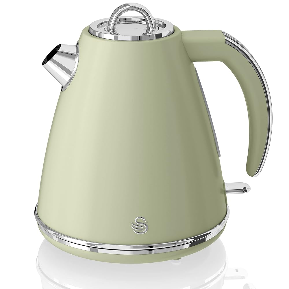 Swan Retro Jug Kettle, Fast Boil, Easy Pour, 360 Degree Base, 1.5L, 3kW, Green (SK19020GN)