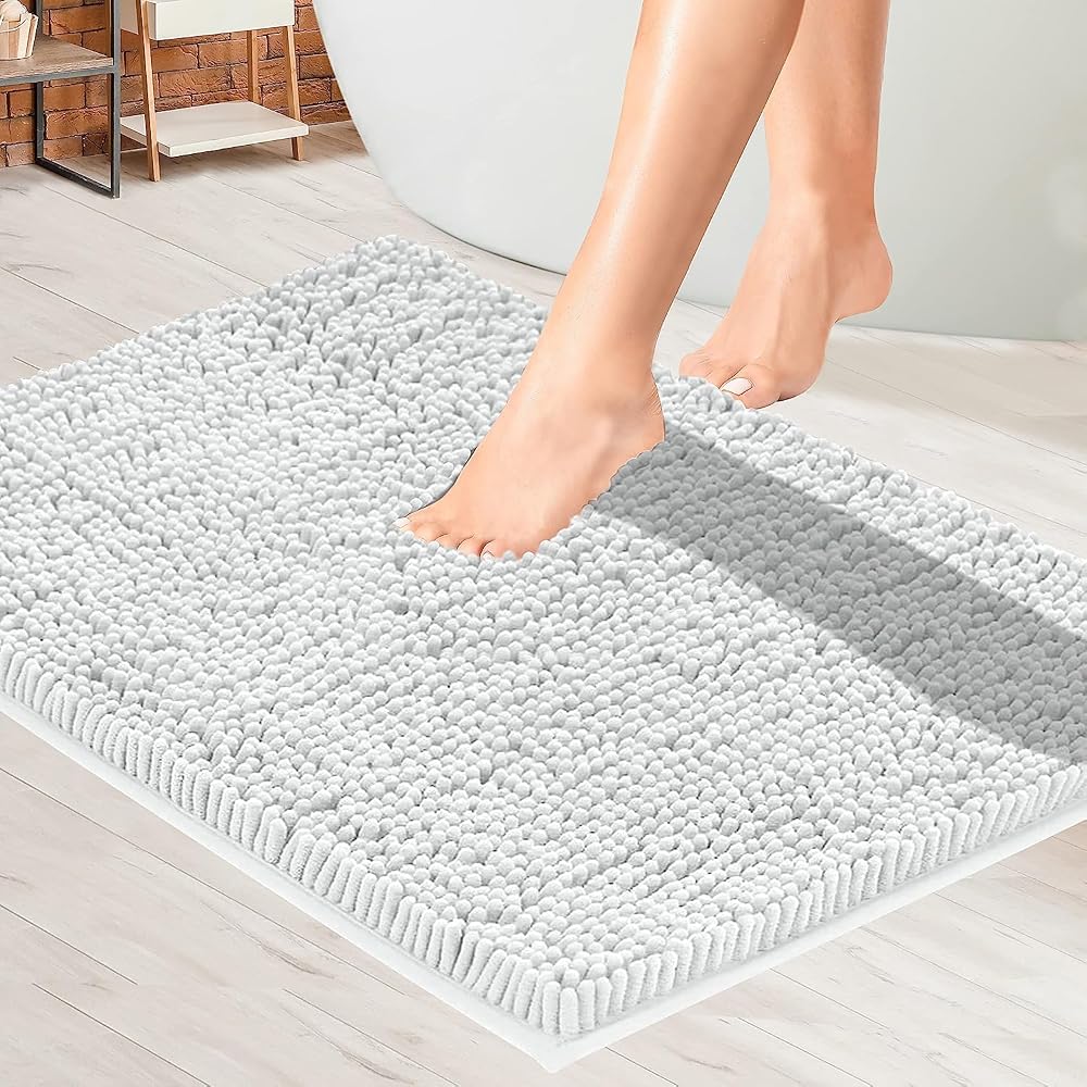 MAYSHINE Chenille Bath Mat, Non-Slip & Absorbent, 50 x 80cm, White