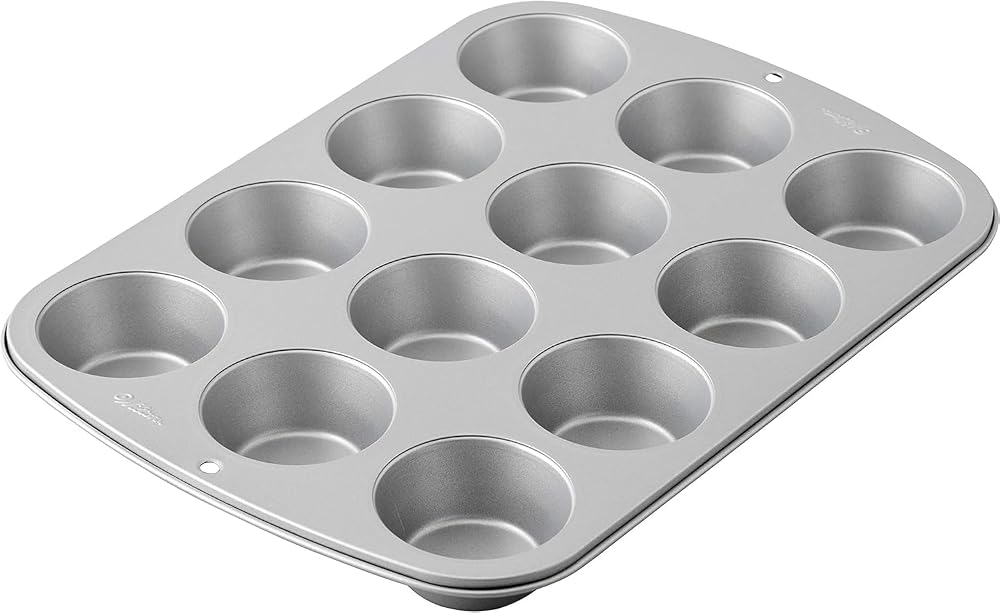Wilton Cupcake/Muffin Baking Tin, Recipe Right, Non-Stick, 12 Holes