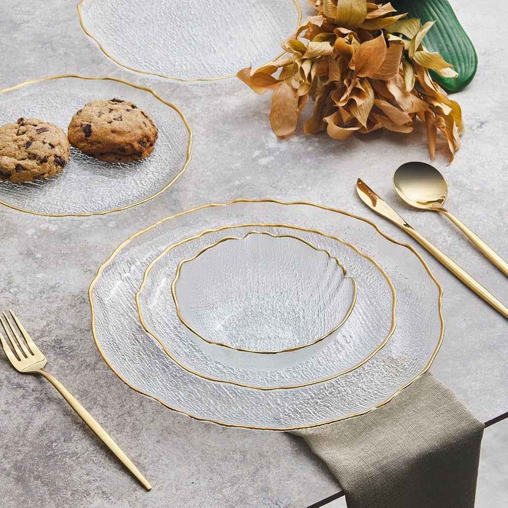Lewis's 12 Piece Heart Design Plate Set, Plate and Bowl Set for 4, Microwave/Dishwasher Safe