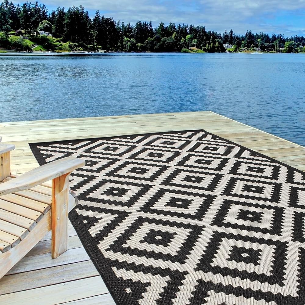 THE RUGS Outdoor Rug – Weather & UV Resistant Outdoor/Indoor Area Rug, Black, 80 x 150 cm
