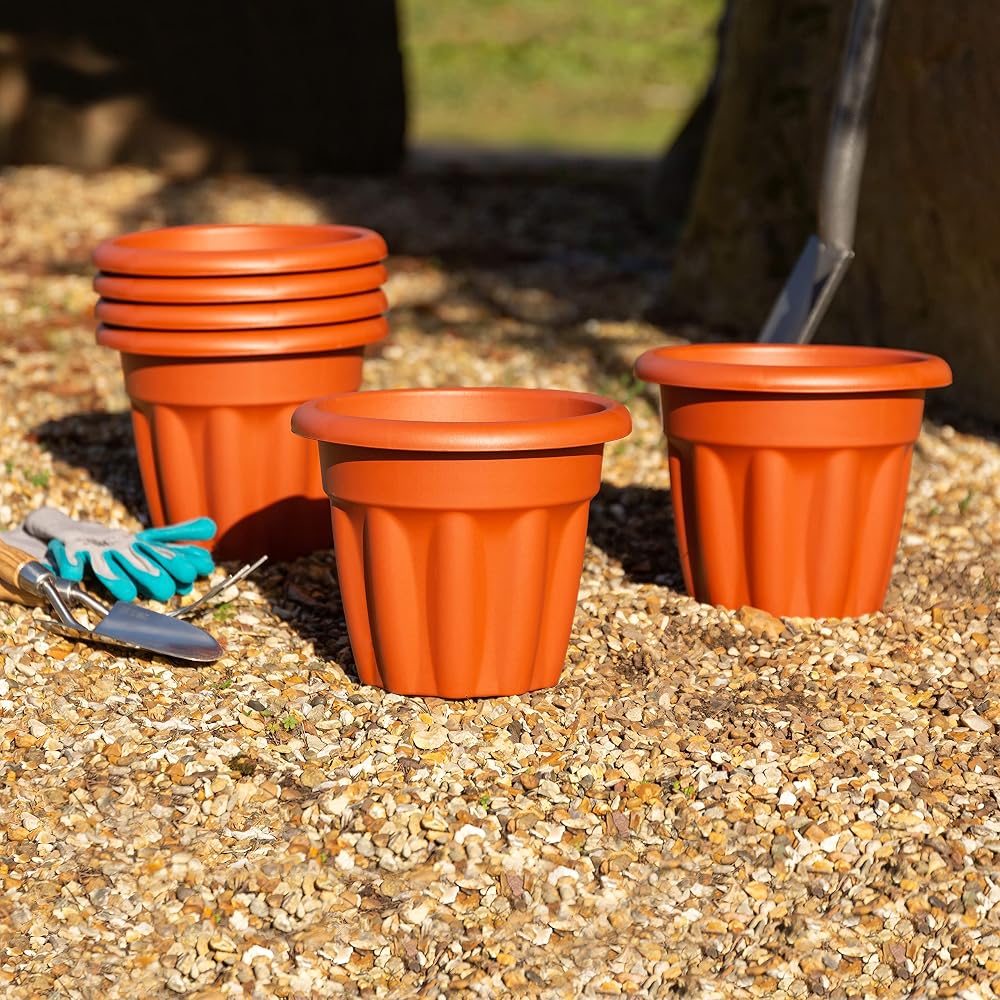 Wham Vista 4 x 40cm Round Plastic Garden Planters (Terracotta)