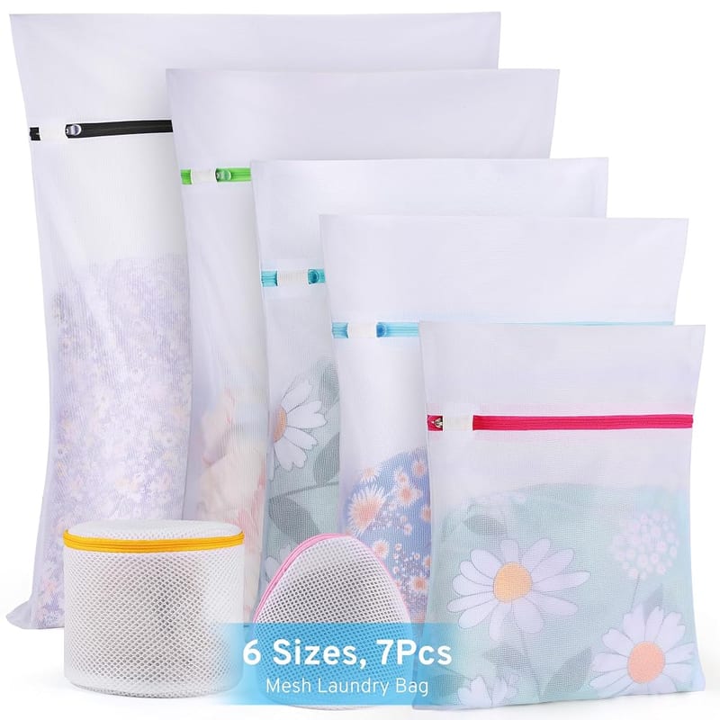 Ultimate 7 Pack Mesh Laundry Bags Set, 6 Sizes, AUTO-Lock Zipper, Lingerie Bags for Washing Delicates, Jeans, Blouse, Stocking, Bra