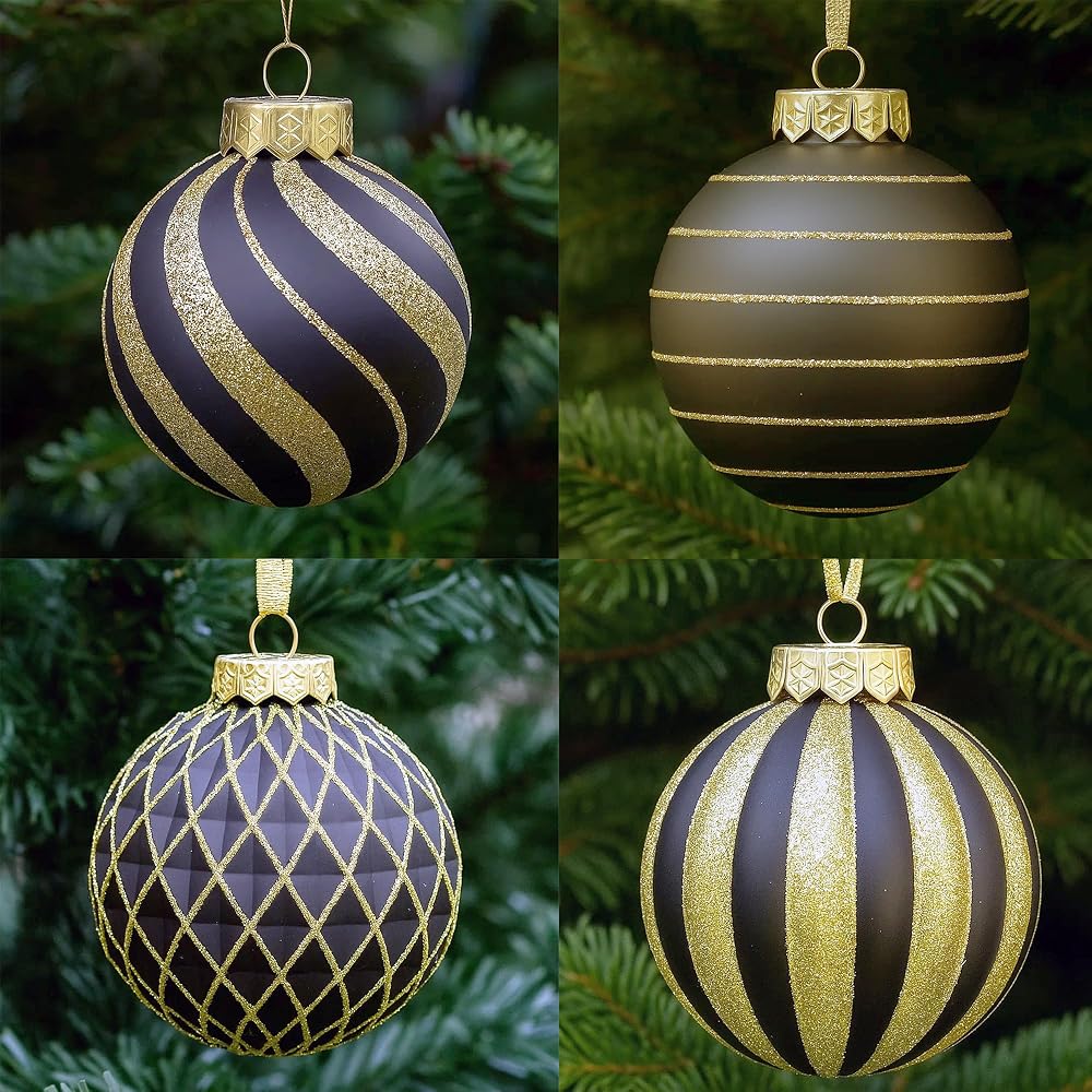 SLEETLY 28pk Black Gold Christmas Baubles for Tree Decorations — Holiday Xmas Shatterproof Plastic Ball Ornaments, Icicles and Snowflakes Set