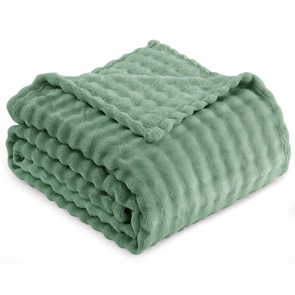 RUIKASI Fleece Throw Blanket, Green, 130 x 150cm, Soft Lightweight Sofa Throw